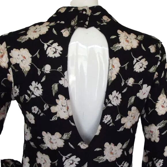 ELAN Mini Dress, S, Black/Off-White Floral, Long sleeves, Choker/Keyhole - Picture 5 of 14